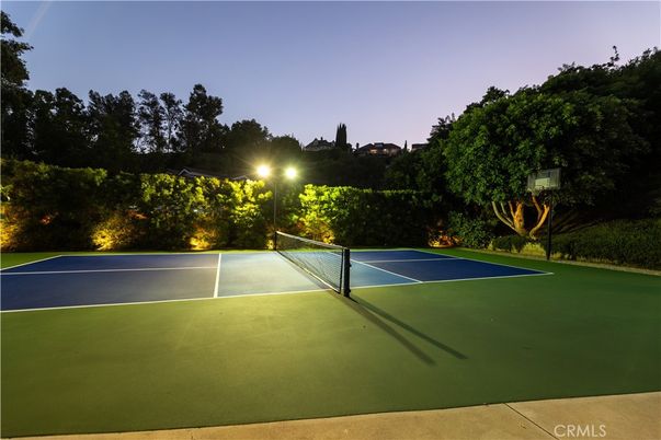 Exterior, Tennis Courts