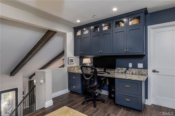 Home Office, Interior, Recessed Lighting, Wooden Beams, Wood Texture Flooring