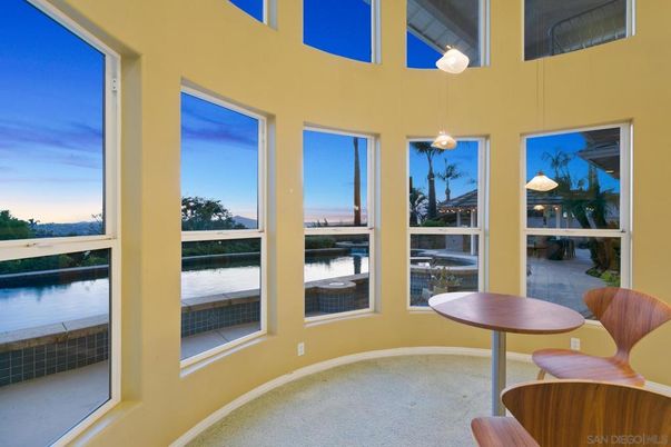 Interior, Pendant Lights, Sun Room, Water