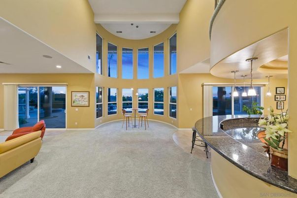 Dining room, Interior, Pendant Lights, Recessed Lighting