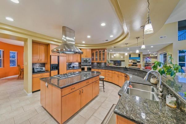 Interior, Kitchen, Pendant Lights, Recessed Lighting, Stainless Steel Appliances