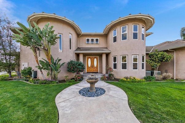 Backyard, Exterior, Facade, Mediterranean