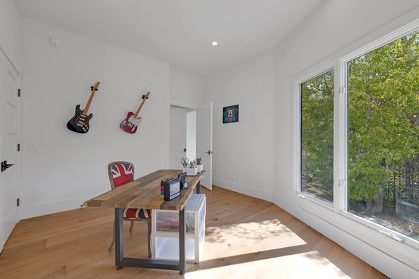 Dining room, Interior, Recessed Lighting, Wood Texture Flooring