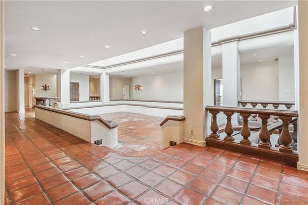 Interior, Recessed Lighting