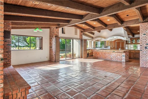 Empty room, Interior, Recessed Lighting, Stone Walls, Wooden Beams, Wooden Ceilings