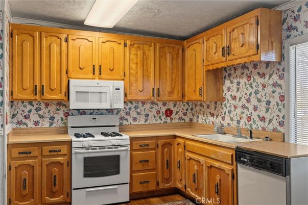 Interior, Kitchen, Wood Texture Flooring