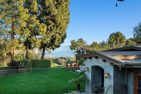 Backyard, Exterior, Water