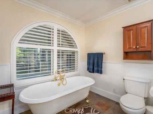 Bathroom, Free Standing Baths, Interior