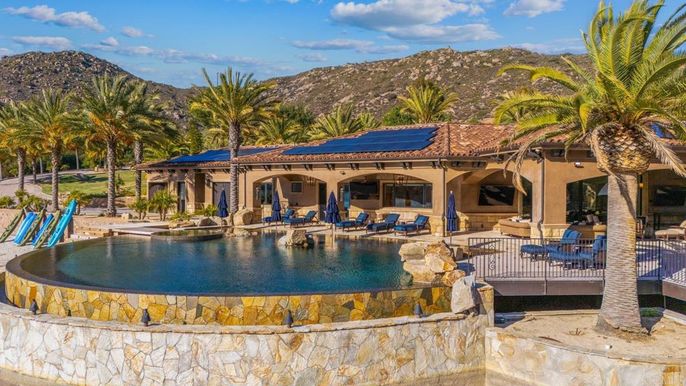 Exterior, Pool, Solar Panels