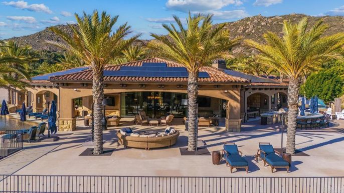 Exterior, Pool, Solar Panels