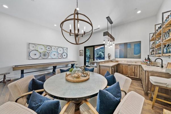 Chandelier, Dining room, Interior, Pendant Lights, Recessed Lighting, Wood Texture Flooring