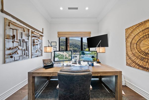 Home Office, Interior, Recessed Lighting, Wood Texture Flooring