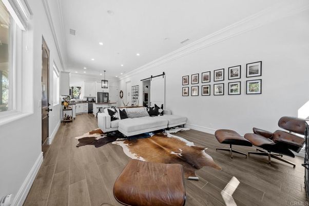 Interior, Kitchen, Living room, Pendant Lights, Recessed Lighting, Wood Texture Flooring