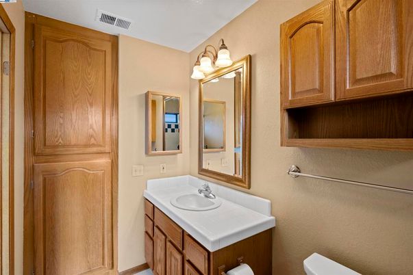 Bathroom, Dual Sink Vanities, Interior, Tile Countertops