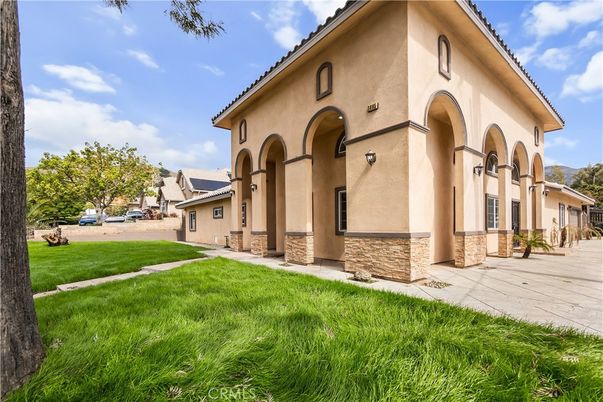 Backyard, Exterior, Solar Panels