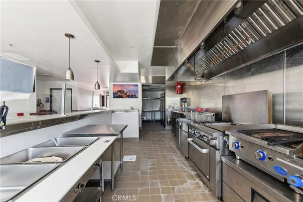 Interior, Kitchen, Pendant Lights, Stainless Steel Appliances