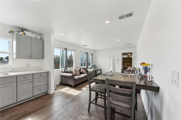 Dining room, Interior, Living room, Recessed Lighting, Wood Texture Flooring