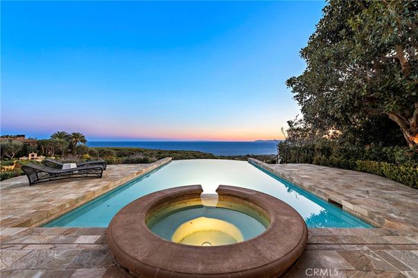Exterior, Pool, Water