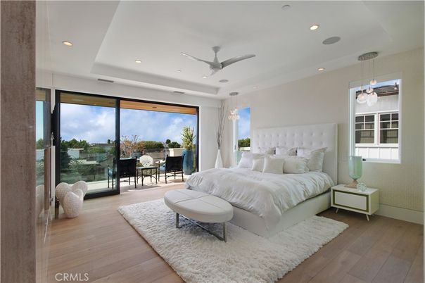 Bedroom, Interior, Pendant Lights, Recessed Lighting, Wood Texture Flooring