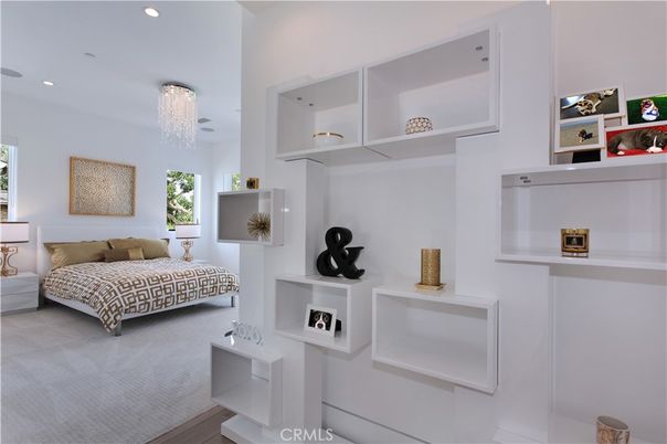 Bedroom, Chandelier, Interior, Recessed Lighting