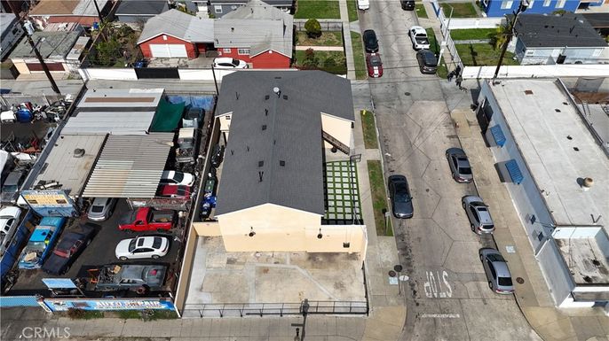 Exterior, Drone