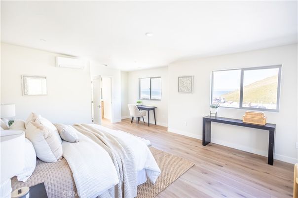 Bedroom, Interior, Water, Wood Texture Flooring