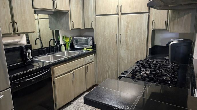 Interior, Kitchen, Tile Countertops