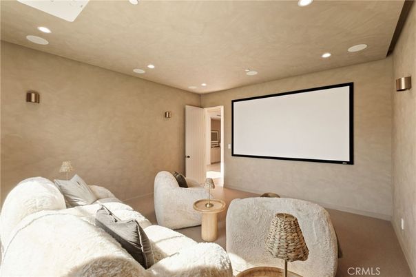 Interior, Projection Screen, Recessed Lighting, Theatre Room