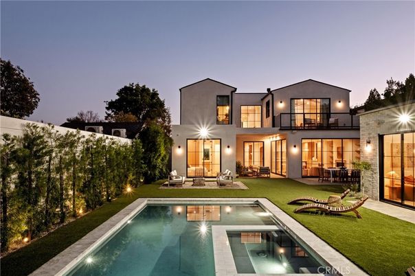 Backyard, Exterior, Pool