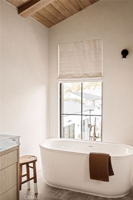 Bathroom, Free Standing Baths, Interior, Wooden Beams, Wooden Ceilings