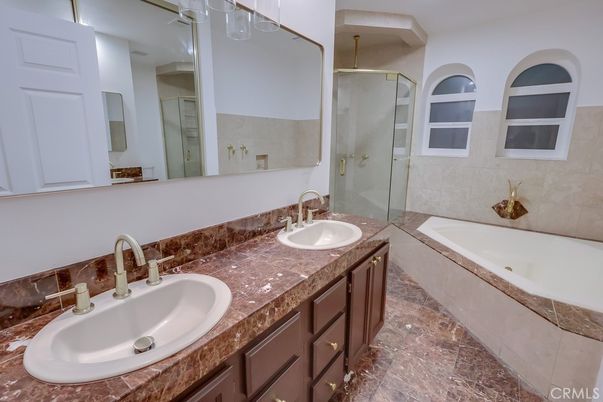 Bathroom, Dual Sink Vanities, Glass Shower, Interior