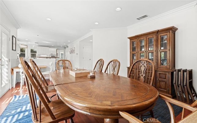 Dining room, Interior, Kitchen, Recessed Lighting, Wood Texture Flooring