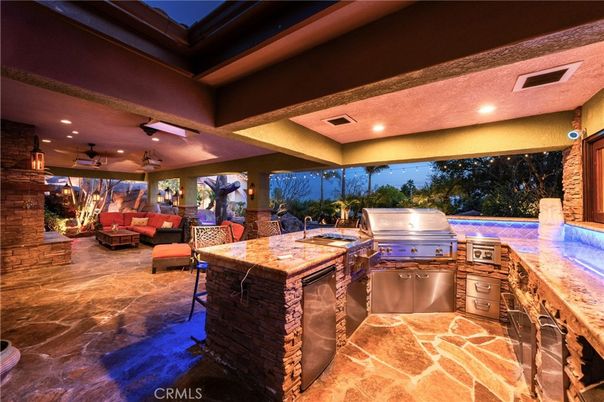 Exterior, Recessed Lighting