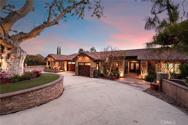 Backyard, Exterior, Facade, Mediterranean