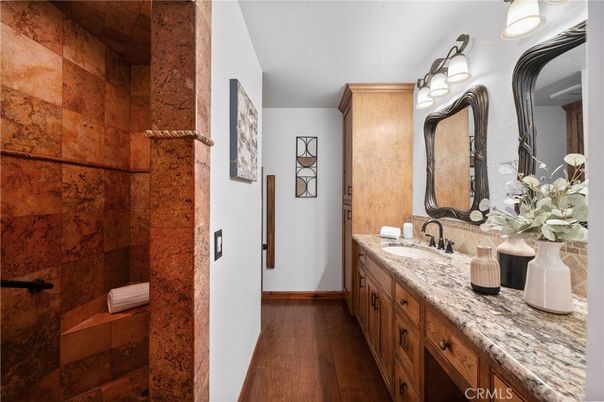 Bathroom, Dual Sink Vanities, Interior, Wood Texture Flooring