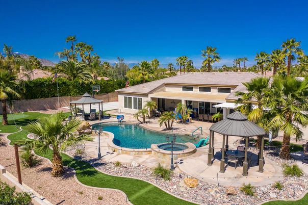 Backyard, Exterior, Pool