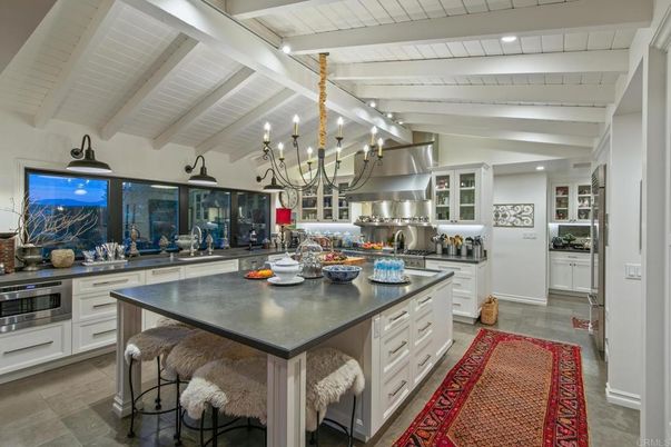 Chandelier, Interior, Kitchen, Recessed Lighting, Stainless Steel Appliances