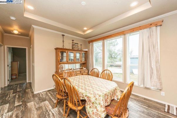 Dining room, Interior, Recessed Lighting, Wood Texture Flooring
