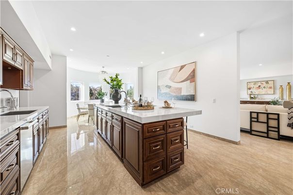 Dining room, Interior, Kitchen, Pendant Lights, Recessed Lighting, Wood Texture Flooring