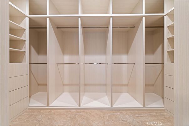 Interior, Walk-in Closets