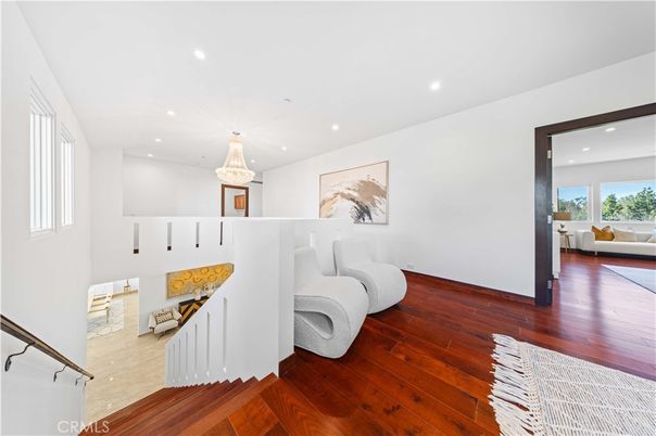 Chandelier, Interior, Living room, Recessed Lighting, Wood Texture Flooring