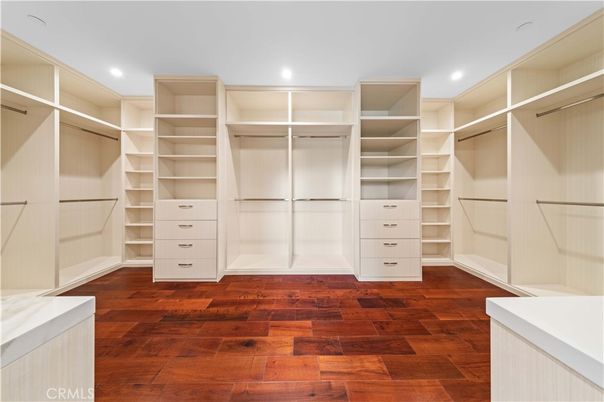 Interior, Recessed Lighting, Walk-in Closets, Wood Texture Flooring