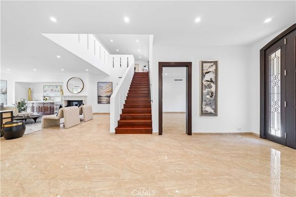 Fireplace, Interior, Living room, Recessed Lighting