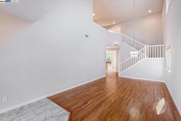 Empty room, Interior, Pendant Lights, Recessed Lighting, Wood Texture Flooring