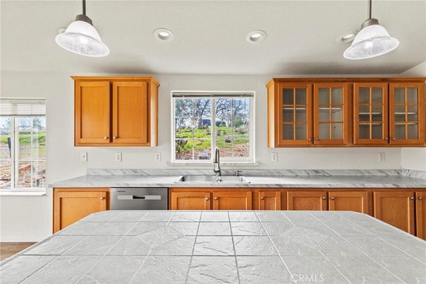 Interior, Kitchen, Pendant Lights, Recessed Lighting, Tile Countertops