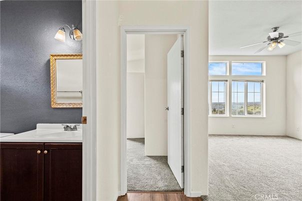 Bathroom, Empty room, Interior