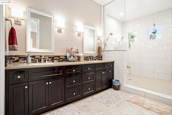 Bathroom, Dual Sink Vanities, Glass Shower, Interior, Recessed Lighting