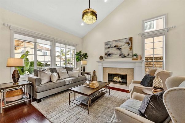 Fireplace, Interior, Living room, Pendant Lights, Recessed Lighting, Wood Texture Flooring