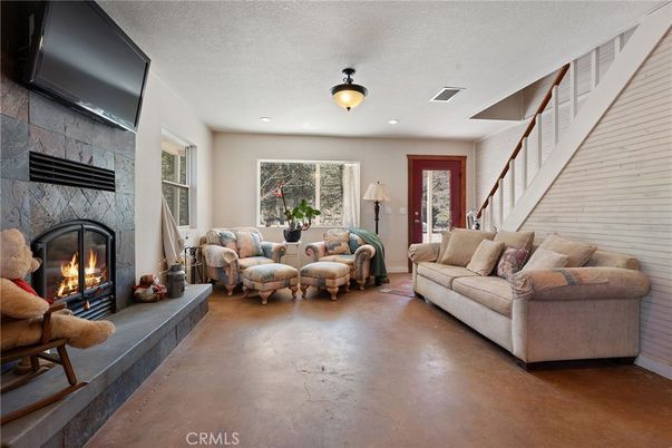 Fireplace, Interior, Living room, Recessed Lighting