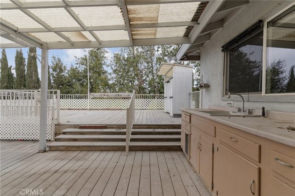 Exterior, Hot Tub